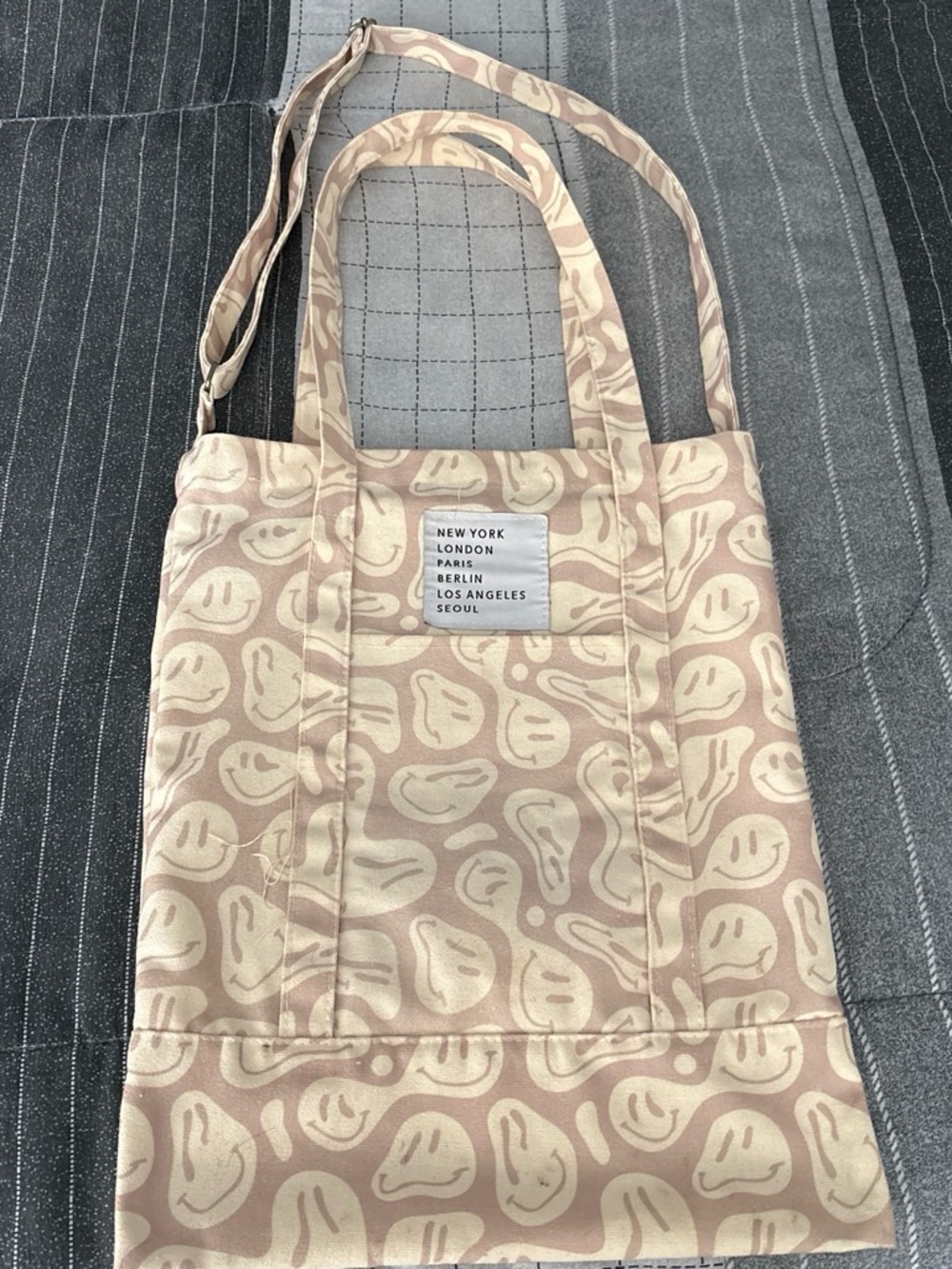 Canvas Tote Bag in Light Pink and Cream - Picture 2 of 2